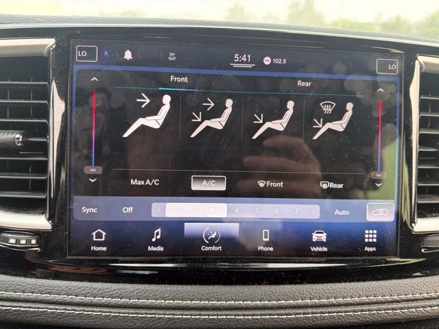 2021 Chrysler Pacifica Touring