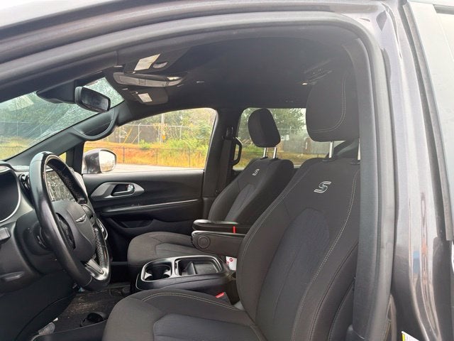 2021 Chrysler Pacifica Touring