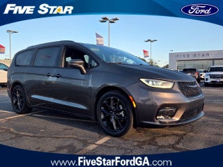 2021 Chrysler Pacifica Touring