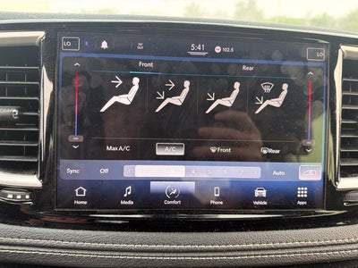 2021 Chrysler Pacifica Touring