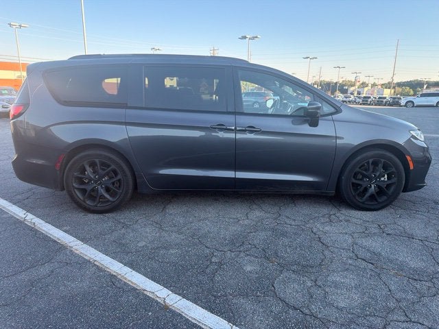 2021 Chrysler Pacifica Touring
