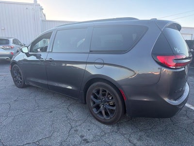 2021 Chrysler Pacifica Touring