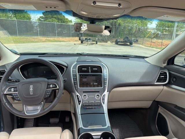 2019 Lincoln Nautilus Reserve