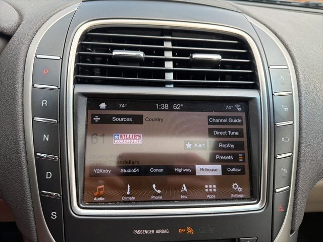 2019 Lincoln Nautilus Reserve