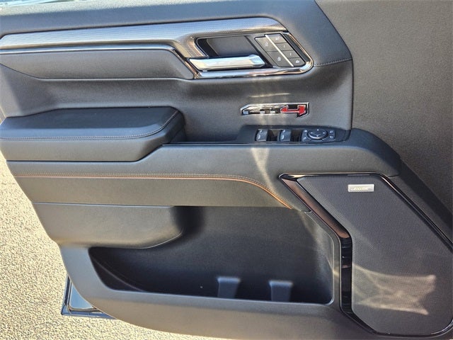 2025 GMC Sierra 1500 AT4