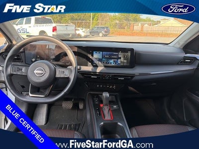 2025 Nissan Kicks SR