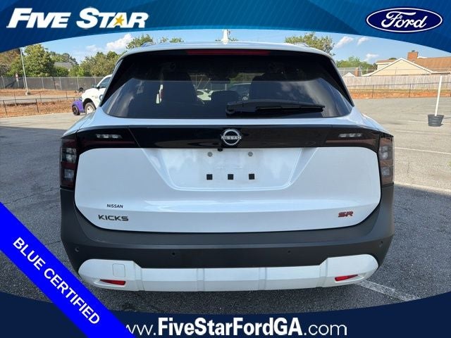 2025 Nissan Kicks SR