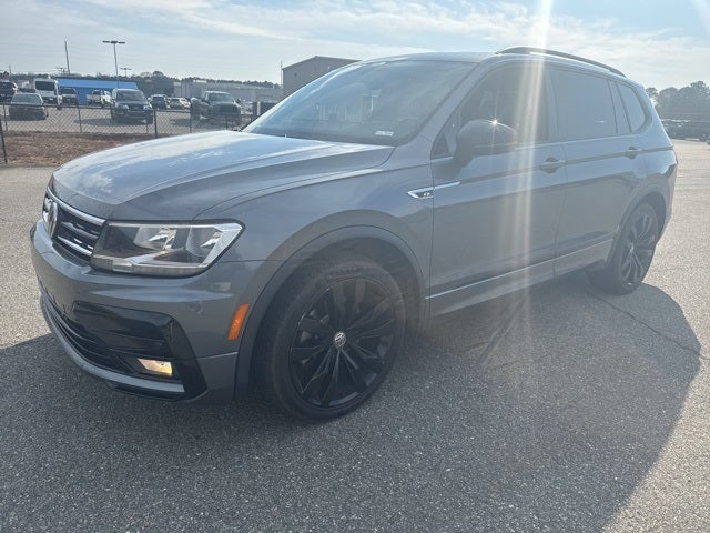2020 Volkswagen Tiguan 2.0T SE R-Line Black
