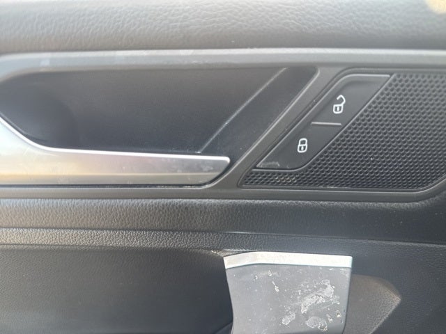 2020 Volkswagen Tiguan 2.0T SE R-Line Black