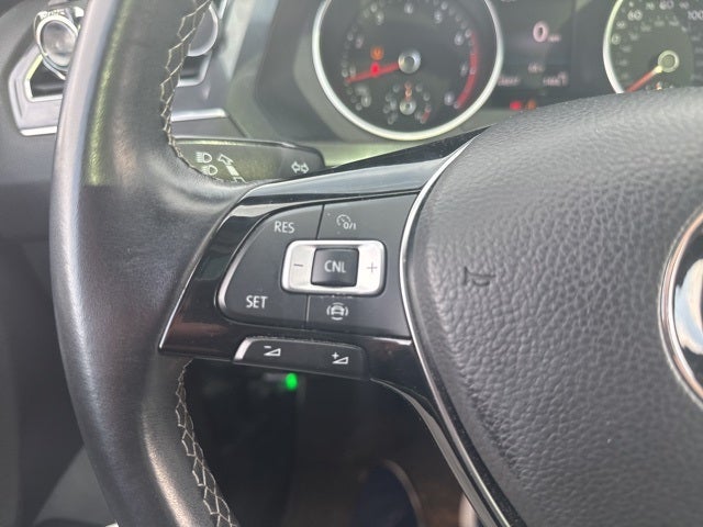 2020 Volkswagen Tiguan 2.0T SE R-Line Black