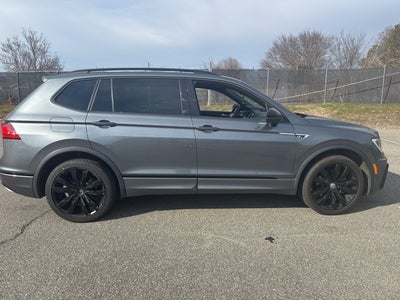 2020 Volkswagen Tiguan 2.0T SE R-Line Black