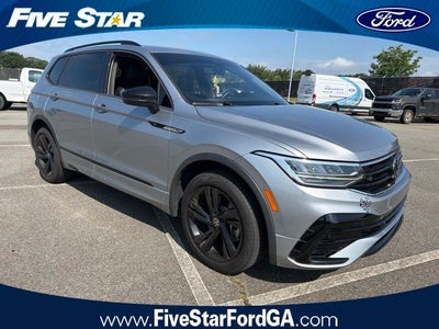 2023 Volkswagen Tiguan 2.0T SE R-Line Black