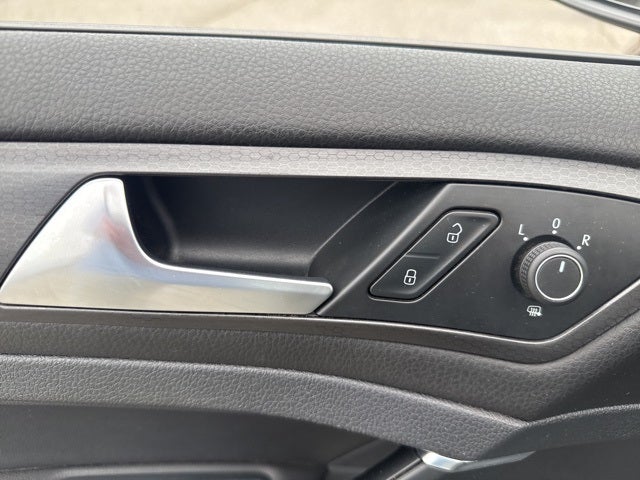 2020 Volkswagen Golf GTI 2.0T SE