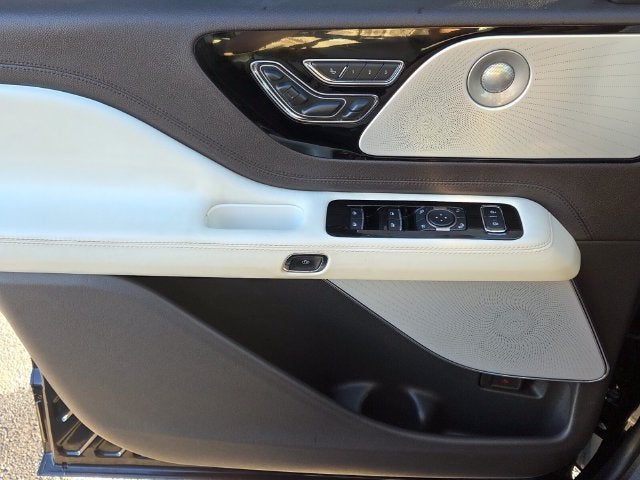 2023 Lincoln Aviator Black Label