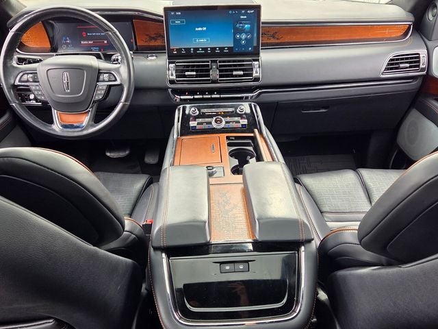 2024 Lincoln Navigator Black Label