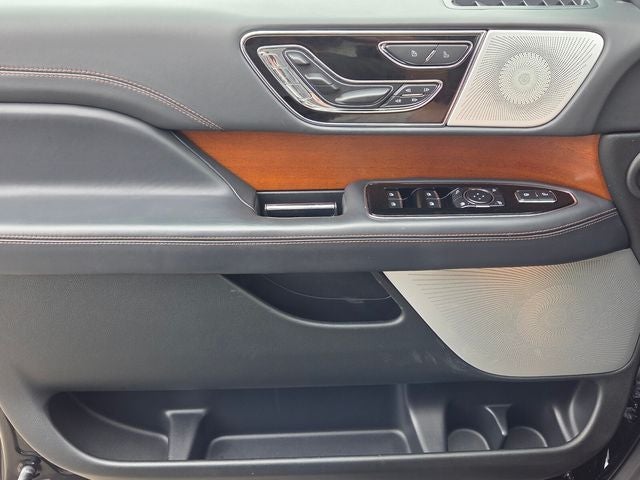 2024 Lincoln Navigator Black Label