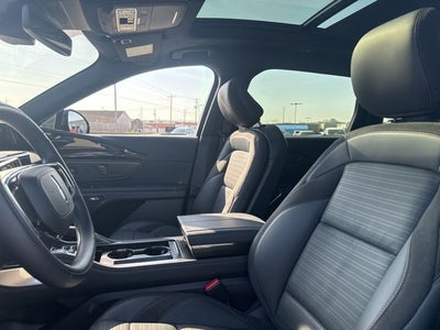 2025 Lincoln Nautilus Reserve