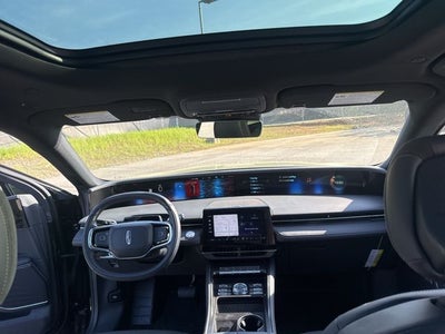 2025 Lincoln Nautilus Reserve