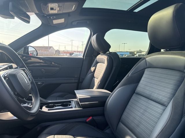 2025 Lincoln Nautilus Reserve