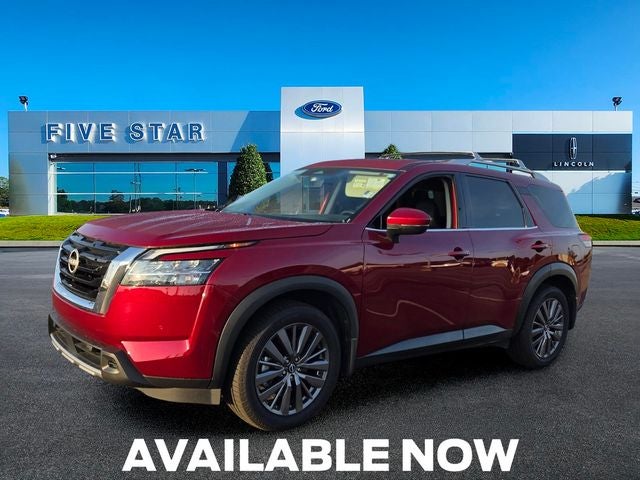 2024 Nissan Pathfinder SL