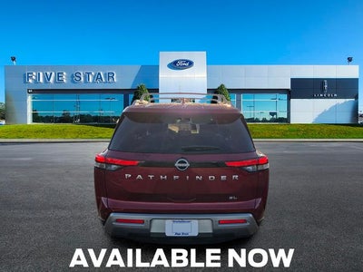 2024 Nissan Pathfinder SL
