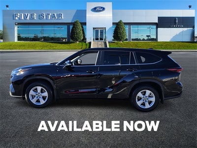 2024 Toyota Highlander LE