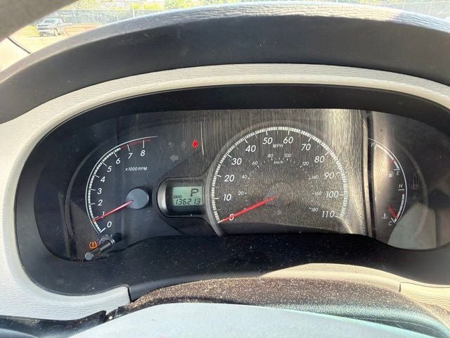 2014 Toyota Sienna LE 8 Passenger