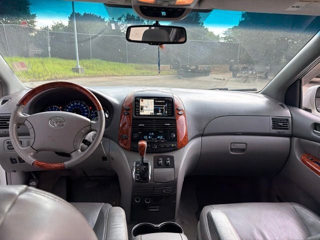2008 Toyota Sienna XLE