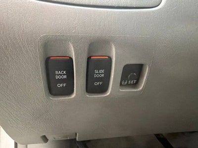 2008 Toyota Sienna XLE