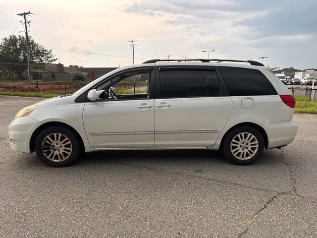 2008 Toyota Sienna XLE