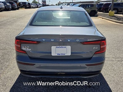 2024 Volvo S60 B5 Core Dark Theme