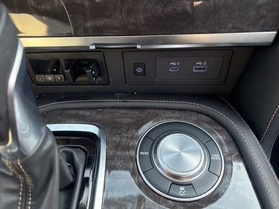 2022 Nissan Armada Platinum