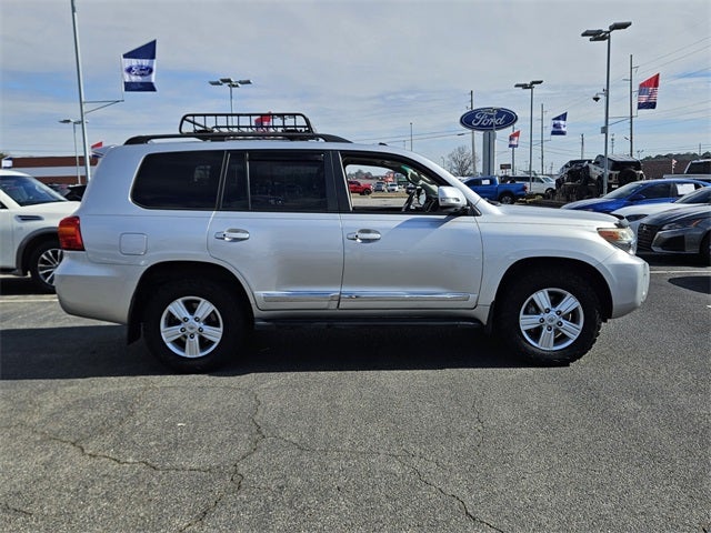 2013 Toyota Land Cruiser Base