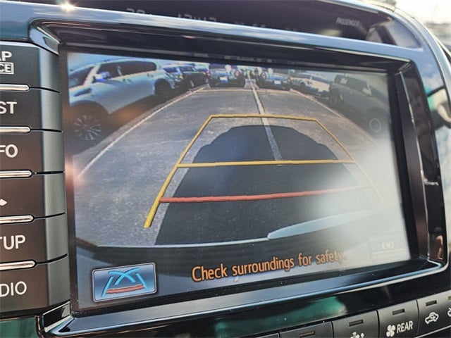 2013 Toyota Land Cruiser Base