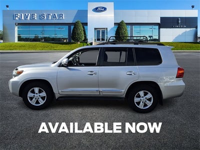 2013 Toyota Land Cruiser Base