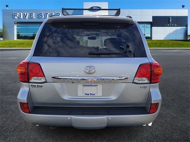 2013 Toyota Land Cruiser Base