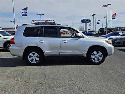 2013 Toyota Land Cruiser Base