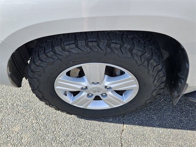 2013 Toyota Land Cruiser Base