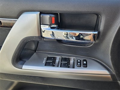 2013 Toyota Land Cruiser Base