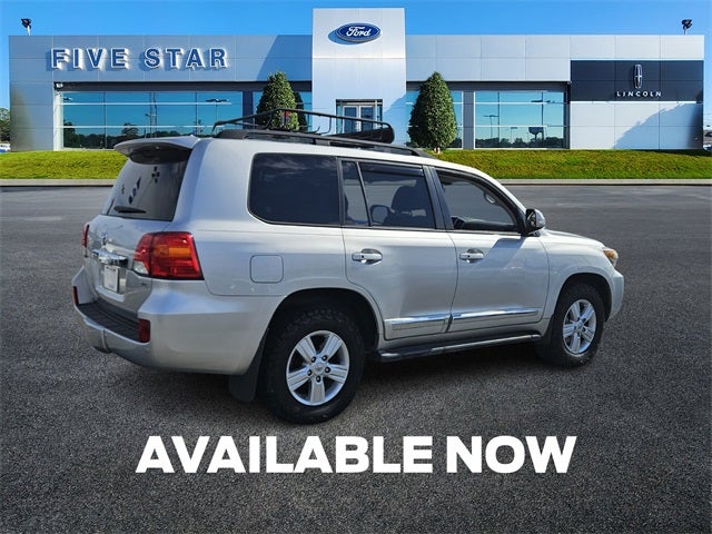 2013 Toyota Land Cruiser Base