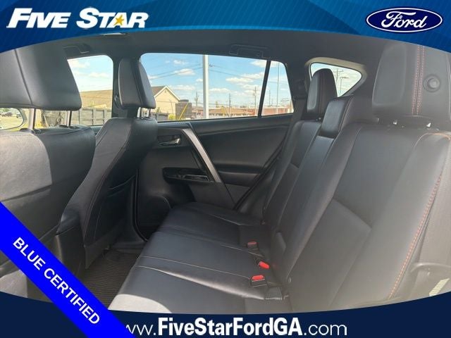 2018 Toyota RAV4 SE