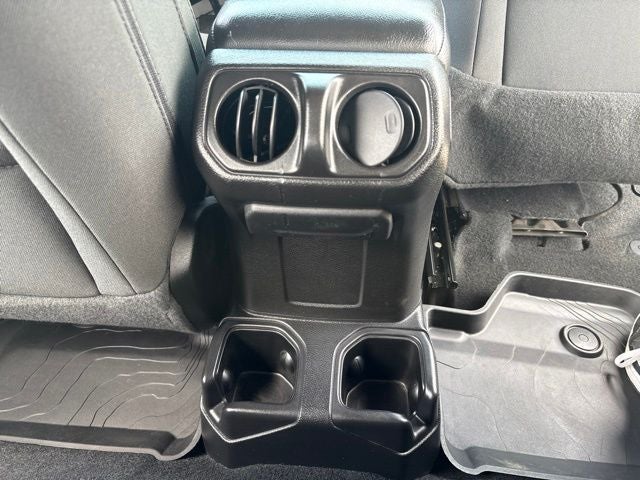 2020 Jeep Wrangler Sport