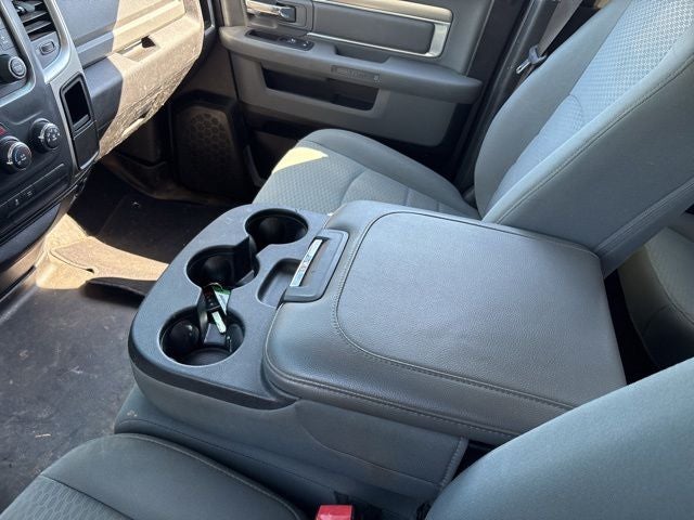 2017 RAM 1500 SLT