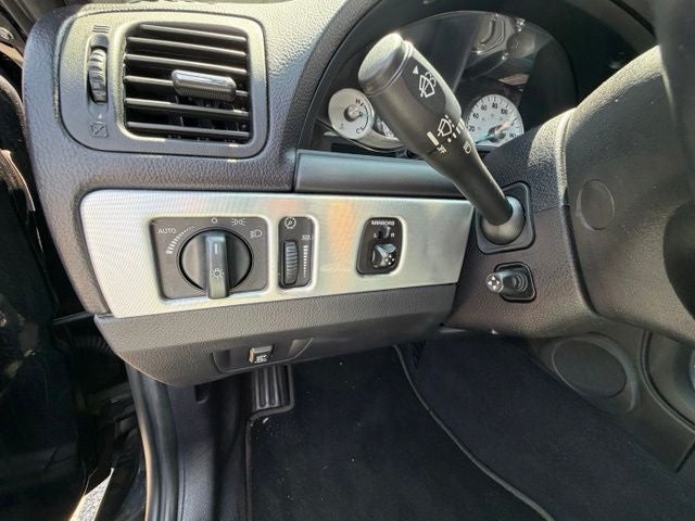 2003 Ford Thunderbird Base