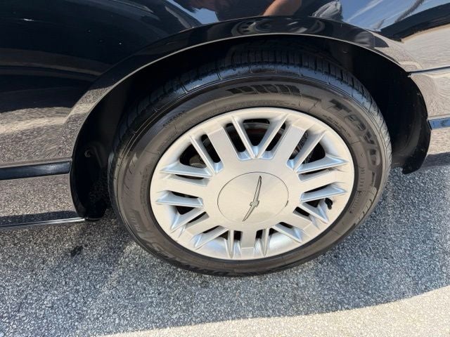 2003 Ford Thunderbird Base