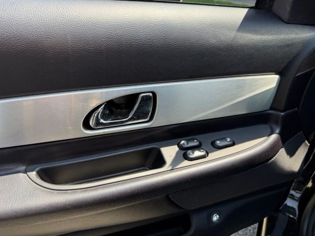 2003 Ford Thunderbird Base