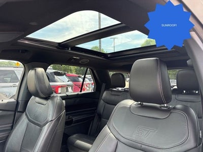 2022 Ford Explorer ST