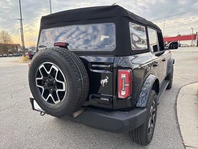 2024 Ford Bronco Outer Banks