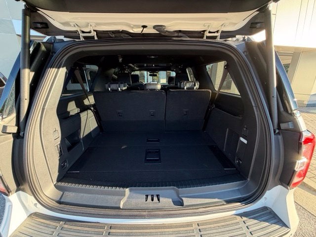 2023 Ford Expedition Max Platinum