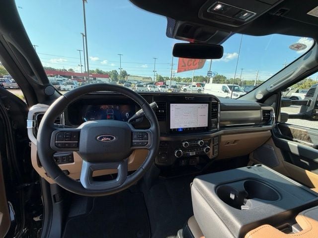 2025 Ford F-450SD Lariat DRW